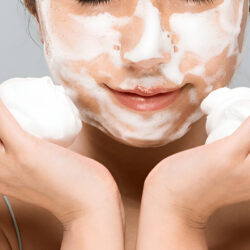 Bubble Skin Care: The Complete Guide to Healthy and Glowing Skin